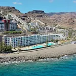 Cura Marina Seafront Apartment *