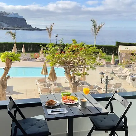 Apartment Seafront Playa Del Cura *