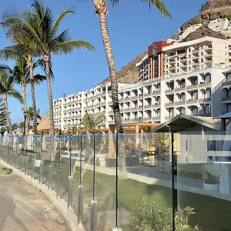 Seafront Playa Del Cura Apartment
