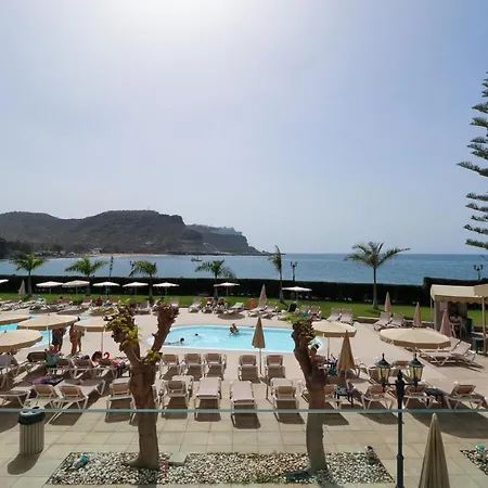 Apartment Seafront Playa Del Cura
