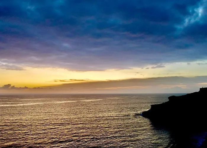 Apartment Cura Marina Seafront *